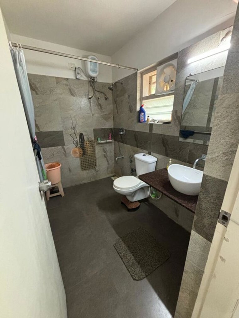 Team Area, sanand 5 Bedroom 600 Sq.Yd. Villa In Sanand Ahmedabad 10099431