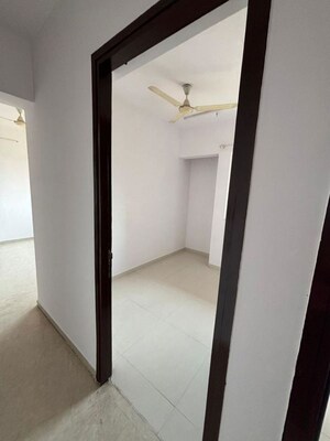 Room in 2.5 BHK Apartment at Lodha Splendora, Ghodbunder Road – for Sale