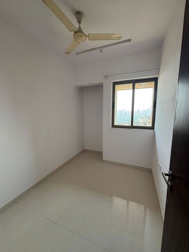 Room, lodha-splendora 2.5 Bedroom 848 Sq.Ft. Apartment In Ghodbunder Road Thane 10099573