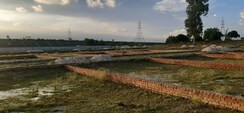 Plot For Sale in Kisan Path