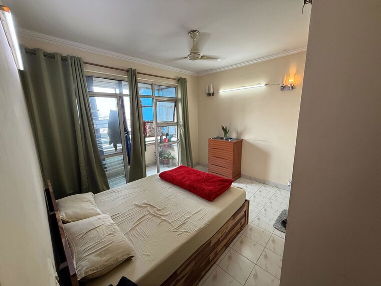 Bedroom, ansal-sushant-estate 3 Bedroom 1340 Sq.Ft. Apartment In Sector 52 Gurgaon 10099580