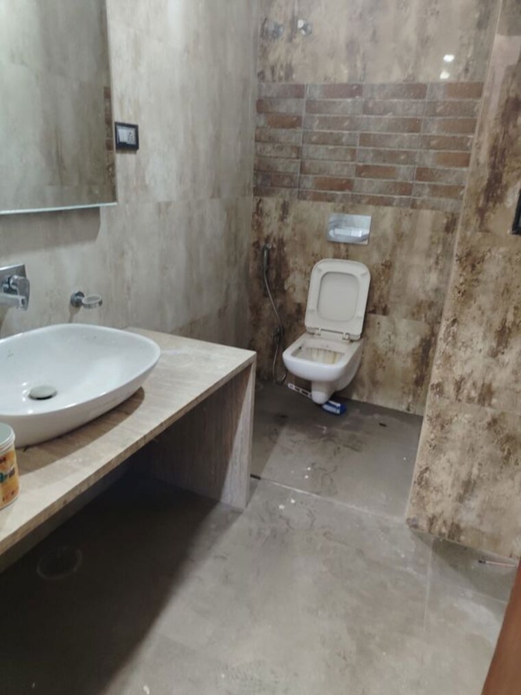 Bathroom, telibandha 5 Bedroom 4600 Sq.Ft. Villa In Telibandha Raipur 10099583