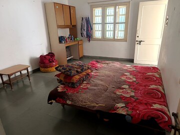 Bedroom in 1 BHK Villa at Satellite – for Sale