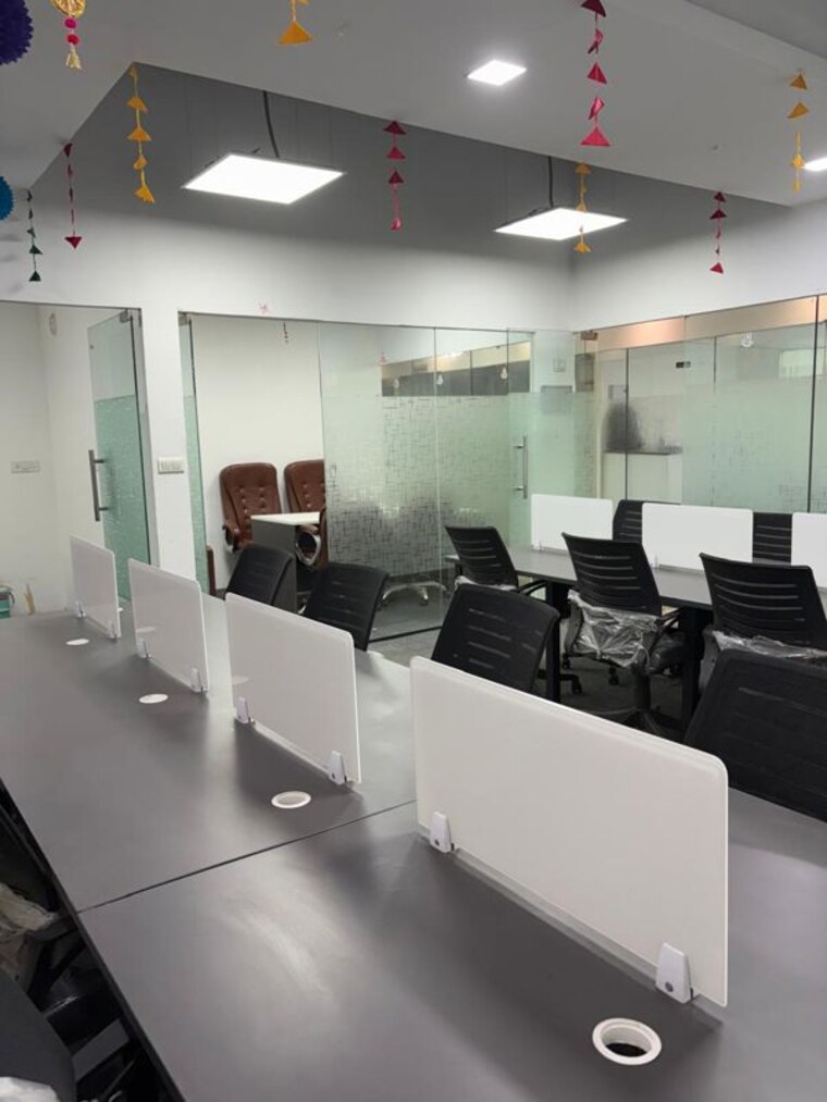 Team Area, sector 63 Commercial Office Space 860 Sq.Ft. In Sector 63 Noida 10099687