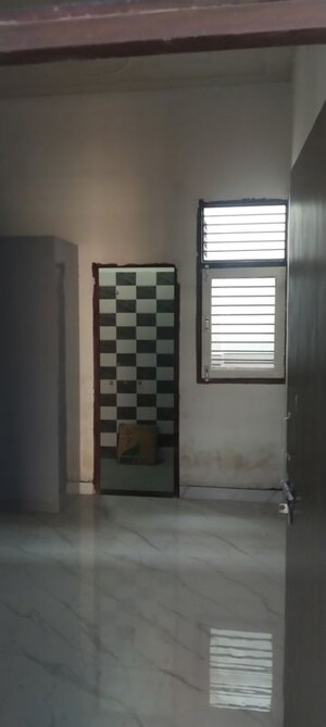 Room in 3.5 BHK Independent House at Sanjay Nagar – for Sale