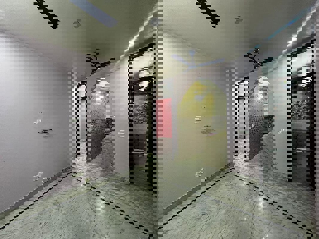 2 BHK Builder Floor For Sale in Govindpuri