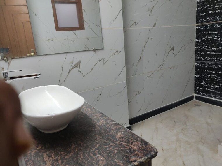 Bathroom, dwarka 3 Bedroom 1600 Sq.Ft. Builder Floor In Dwarka Delhi 10099711