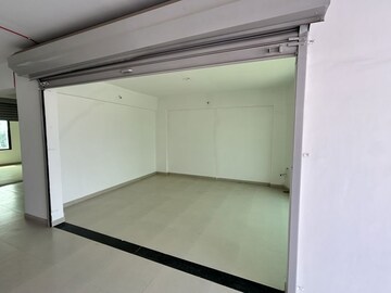 Room in  Shop at Riyasat Shopping Complex, Lodhivali – for Sale