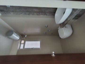 Furnished Amenities in 3.5 BHK Apartment at Raj Tattva, Kapur Bawdi – for Rent