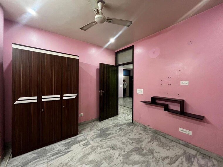 Room, govindpuri 2 Bedroom 900 Sq.Ft. Builder Floor In Govindpuri Delhi 10099724