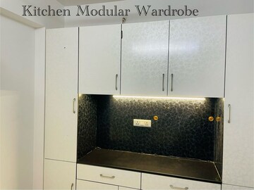 Furnished Amenities in 3 BHK Apartment at Hiranandani Eagleridge Wing A, Thane West – for Sale