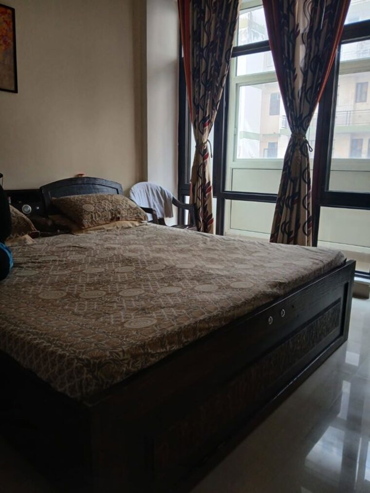 Bedroom, vip road 3.5 Bedroom 1450 Sq.Ft. Apartment In Vip Road Zirakpur 10099729