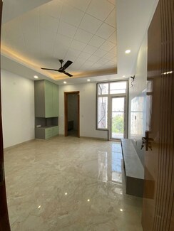 3 BHK + Servant Room Apartment For Rent in Dwarka