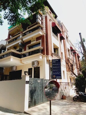 3 BHK Builder Floor – Exterior View View at Navjeevan Vihar - for Rent