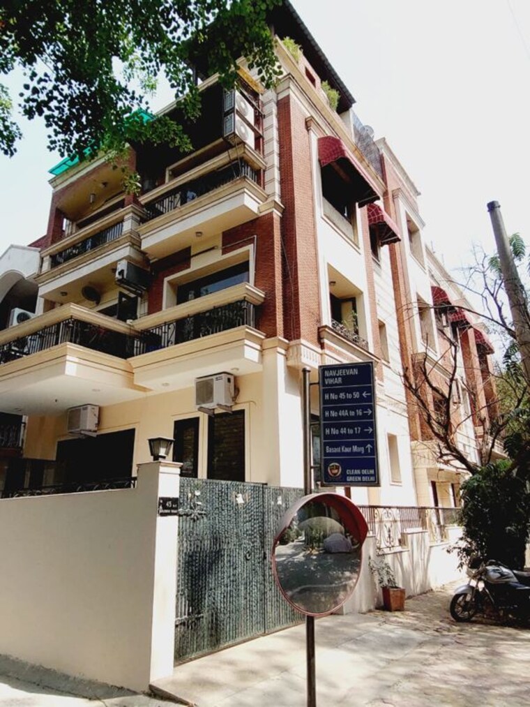 Exterior View, navjeevan vihar 3 Bedroom 2200 Sq.Ft. Builder Floor In Navjeevan Vihar Delhi 10099773