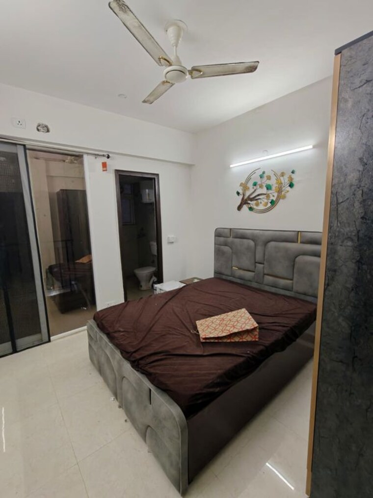 Bedroom, signature-the-serenas 2 Bedroom 614 Sq.Ft. Apartment In Sohna Sector 36 Gurgaon 10099775