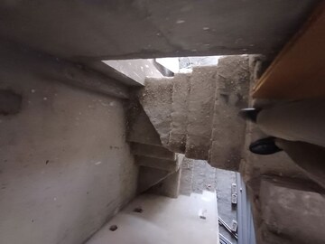 Furnished Amenities in 3.5 BHK Independent House at Palla – for Sale