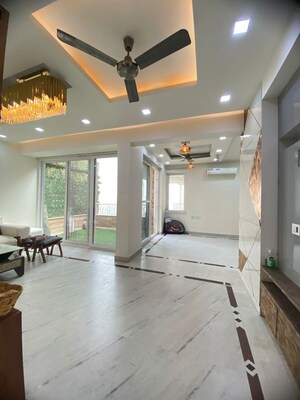 Gym in 3 BHK Apartment at Dwarka – for Rent