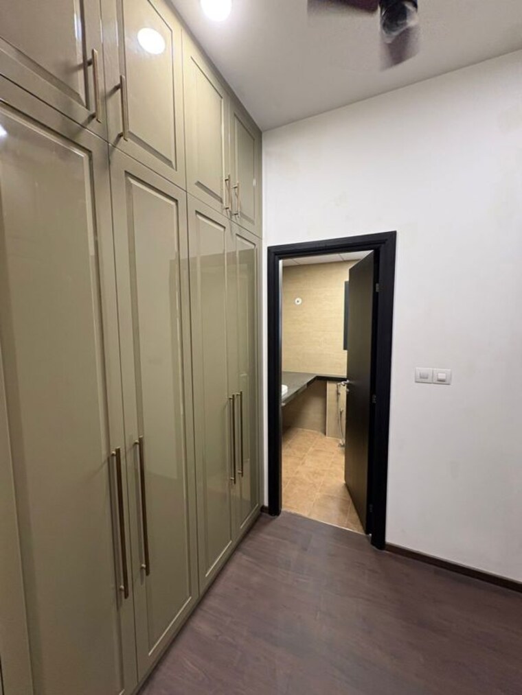 Room, dwarka 3 Bedroom 1500 Sq.Ft. Apartment In Dwarka Delhi 10100155