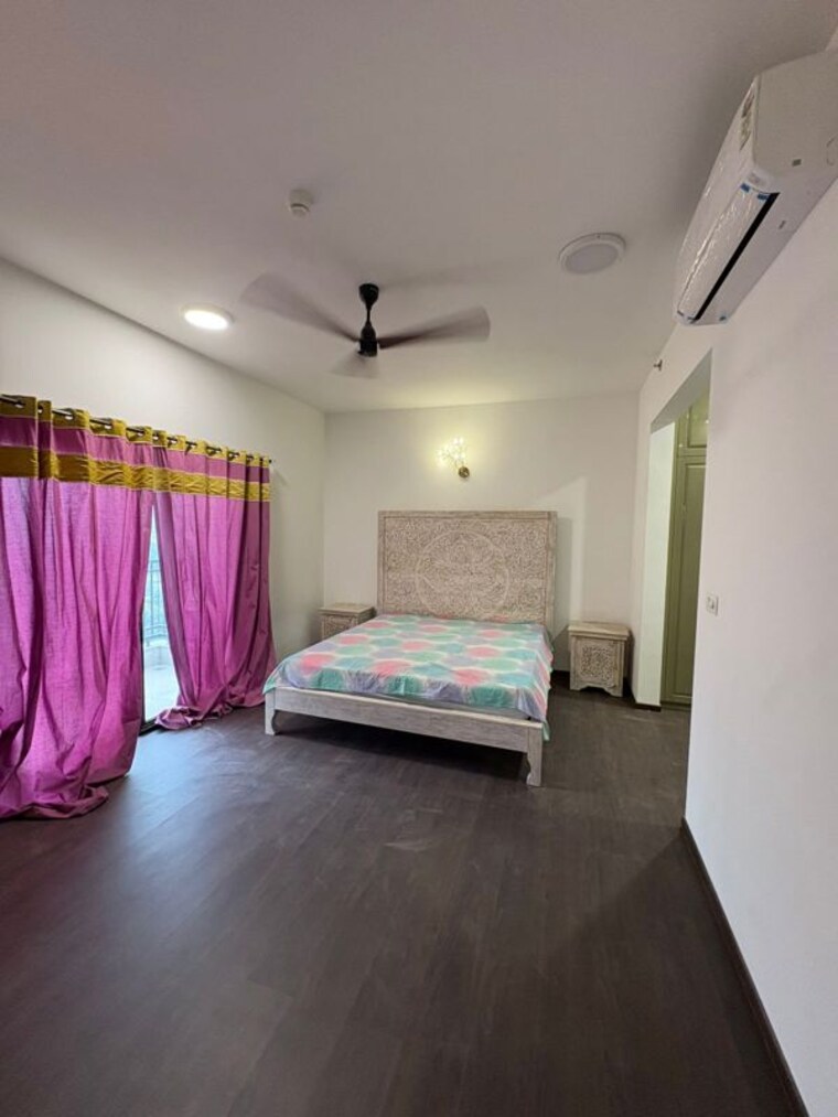 Bedroom, dwarka 3 Bedroom 1500 Sq.Ft. Apartment In Dwarka Delhi 10100155