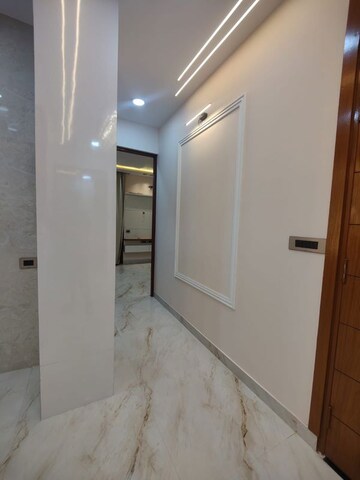 Building Lobby in 3 BHK Apartment at Dwarka – for Rent