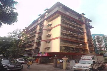 2 BHK Apartment – Exterior View View at Yari Road - for Sale