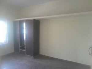 Room in 2 BHK Builder Floor at Anandapura – for Rent