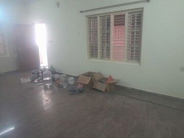Room in 2 BHK Builder Floor at Anandapura – for Rent