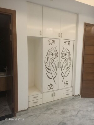 Bathroom in 3 BHK Builder Floor at Parklands, Sector 85 – for Sale