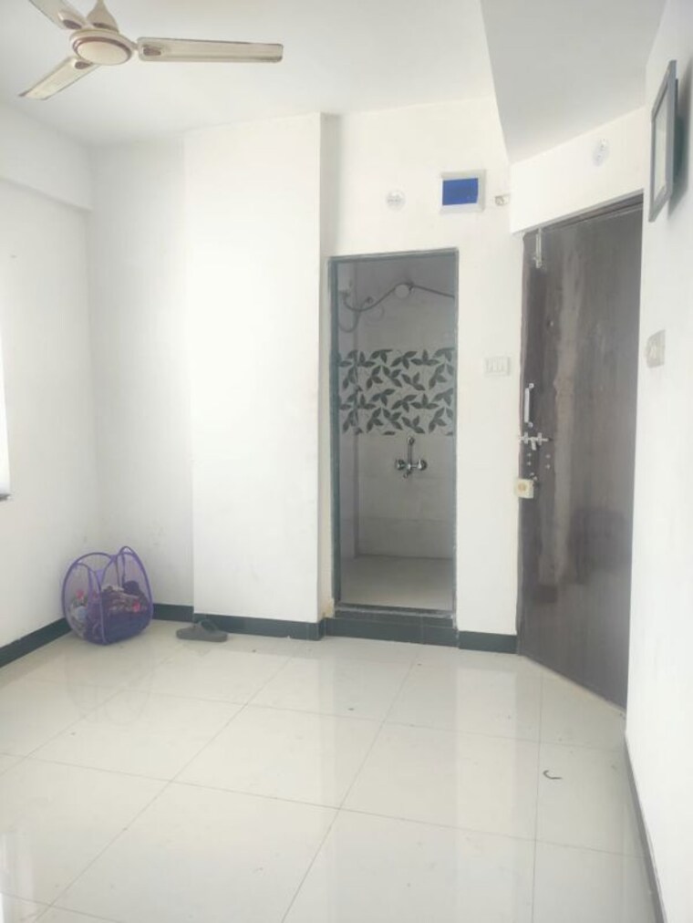 Room, tukaram nagar 1 Bedroom 550 Sq.Ft. Apartment In Tukaram Nagar Pune 10100000
