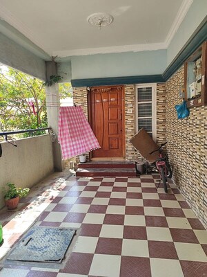 Bedroom in 2 BHK Builder Floor at Akshya Nagar – for Rent