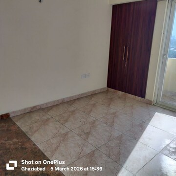 Room in 3 BHK Apartment at Rise Organic Ghar, Lal Kuan – for Rent