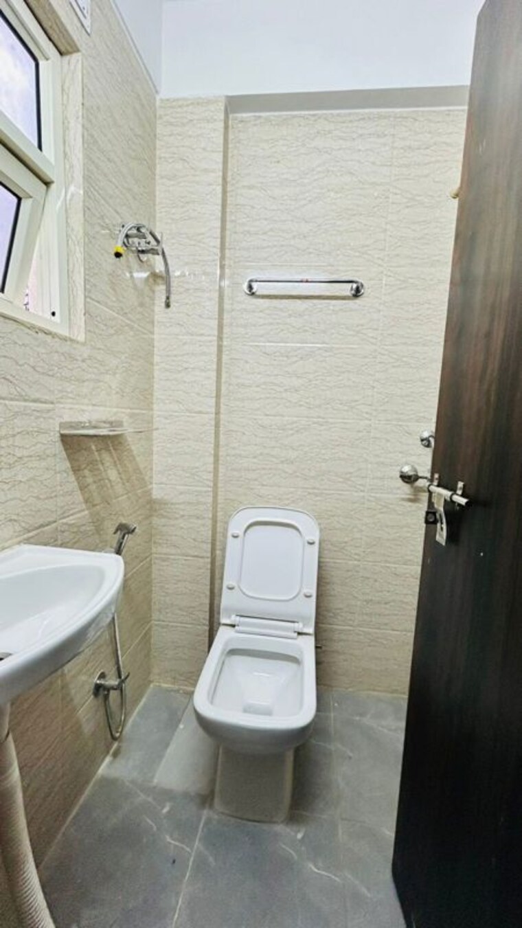 Bathroom, indira nagar 2.5 Bedroom 1078 Sq.Ft. Independent House In Indira Nagar Lucknow 10100240