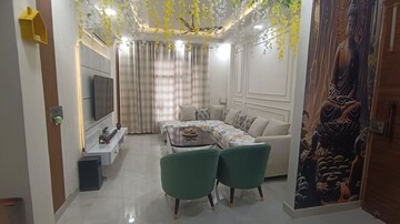 Team Area in 3 BHK Builder Floor at BPTP District 3, Sector 85 – for Sale