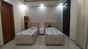 Bedroom in 3 BHK Builder Floor at BPTP District 3, Sector 85 – for Sale