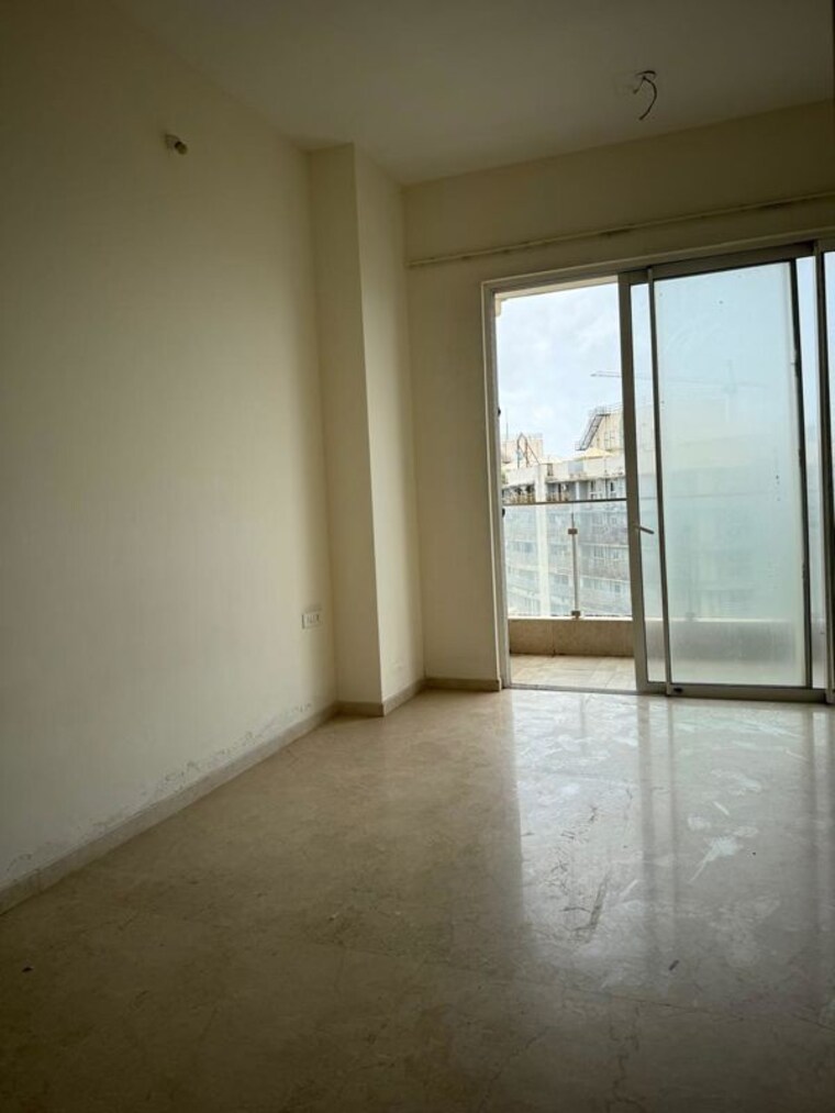 Room, lnt-realty-crescent-bay 3 Bedroom 2100 Sq.Ft. Apartment In Parel Mumbai 10100287