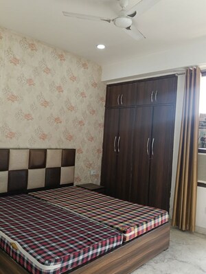 Bedroom in 1 BHK Builder Floor at Sector 14 – for Rent
