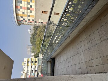 Balcony in 4 BHK Villa at SS Aaron Ville, Sector 48 – for Rent