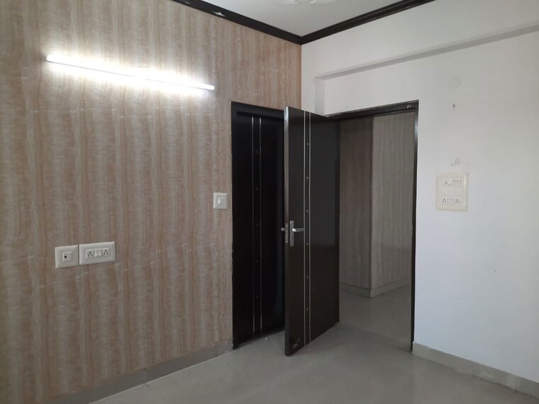 Room, vasant kunj 3 Bedroom 1700 Sq.Ft. Apartment In Vasant Kunj Delhi 10100285