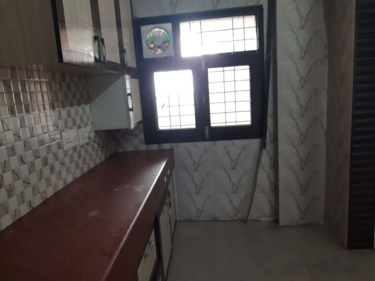Kitchen, vasant kunj 3 Bedroom 1700 Sq.Ft. Apartment In Vasant Kunj Delhi 10100285