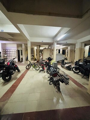 Parking in 1 BHK Builder Floor at BL Rajveer Avenue, Dhayari – for Sale