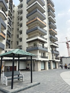 3 BHK + Pooja Room,Servant Room Apartment For Sale in Ratan Galaxy