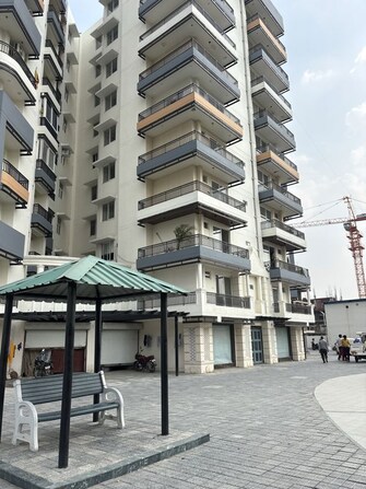 3 BHK + Pooja Room,Servant Room 1917 Sq.Ft. Apartment in Ratan Galaxy