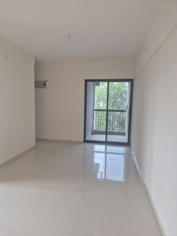 Room in 2 BHK Apartment at Kakkad La Vida, Balewadi – for Rent