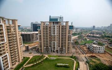 3.5 BHK Apartment For Sale in Emaar Palm Gardens, Sector 83