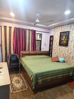 Bedroom in 2 BHK Apartment at Ashoka Tower Andheri, Versova – for Rent