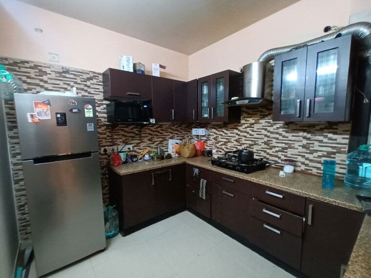Kitchen, vasant kunj 3 Bedroom 1800 Sq.Ft. Apartment In Vasant Kunj Delhi 10100714