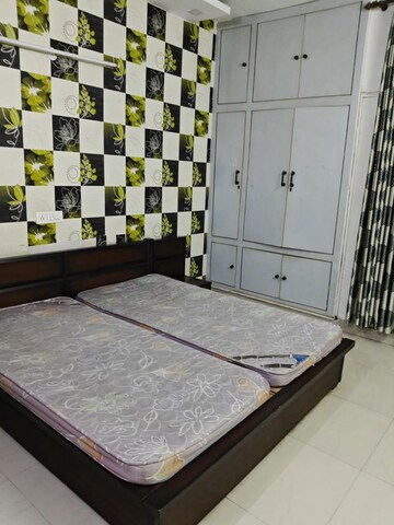 Bedroom in 3 BHK Independent House at Sector 55 – for Rent