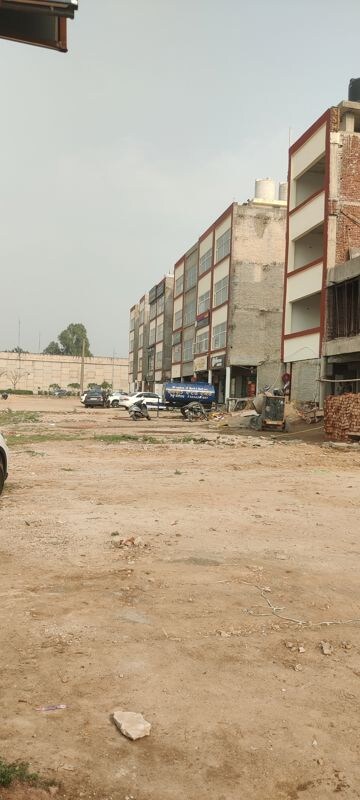  Shop For Sale in GMADA Eco City, North Mullanpur