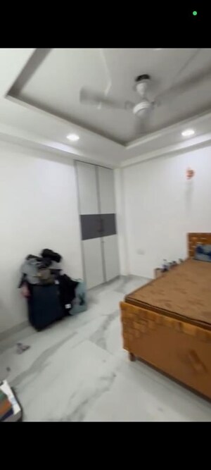 Master Bedroom in 2 BHK Builder Floor at Panchsheel Vihar – for Rent